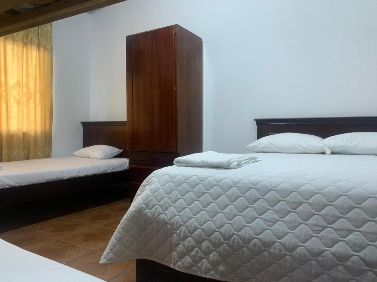 Hotel Casa Del Peregrino Santo Thomas Baños Exteriér fotografie